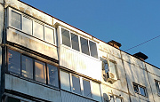 Отделка балкона с выносом подоконника - фото 1